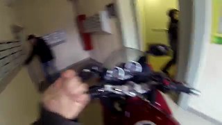 Как я спускал мотоцикл с 15 этажа