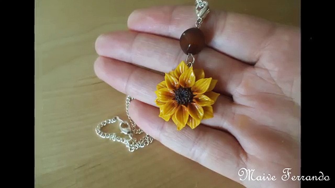 Polymer Clay Sunflower Pendant Tutorial || Maive Ferrando