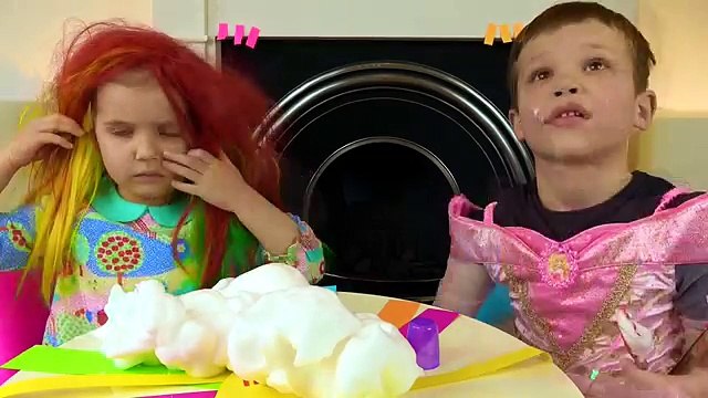 ЧЕЛЛЕНДЖ Ответы на вопросы / Правда или Вызов / Макс в платье Принцессы