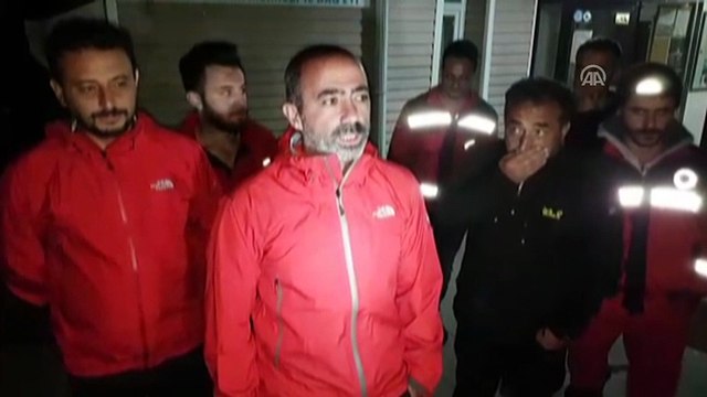 Demirkazık Dağı'nda 3 dağcı mahsur kaldı - NİĞDE