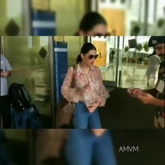 Hansika motwani airport oops moment