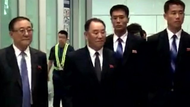 귀국길 오른 김영철...북중 접촉 가능성은? / YTN