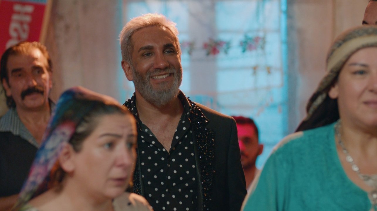 Yeni Gelin 52. Bölüm Tarık Mengüç - Şakşuka