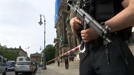 Nem terrorista: zavart volt a berlini késes támadó