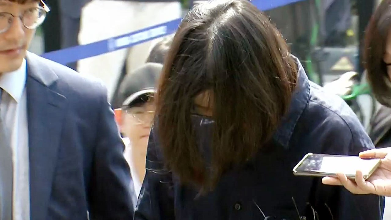 '밀수·탈세' 혐의 조현아 세관 첫 출석 "죄송합니다" / YTN