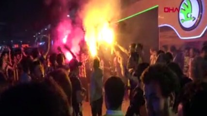 Ali Koç'tan balkon konuşması