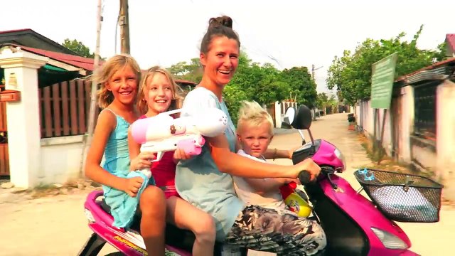 Extreme Water FIGHT on the Streets!!! GUNS and BUCKETS - Thailand Adventure