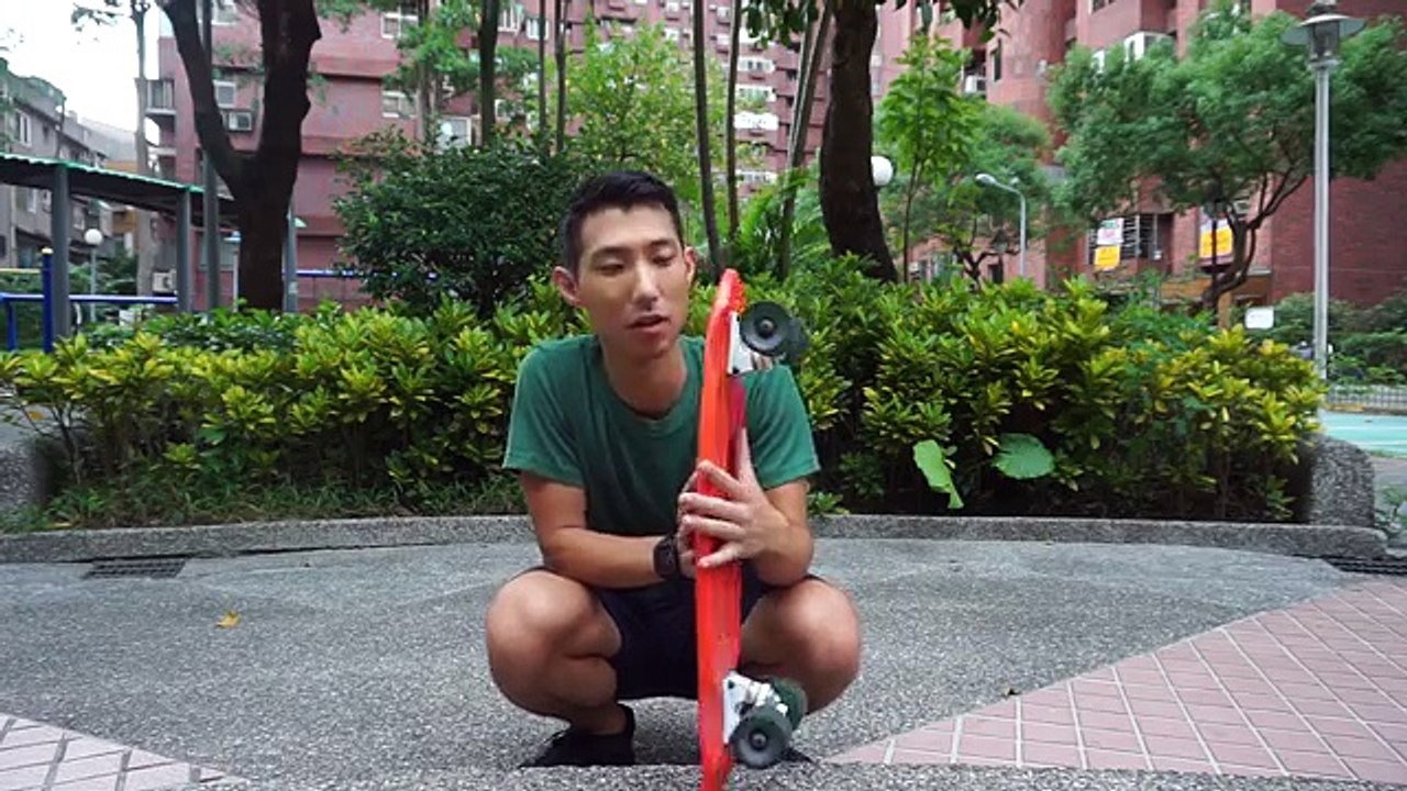 最適合懶人的電動滑板! (就是我.)