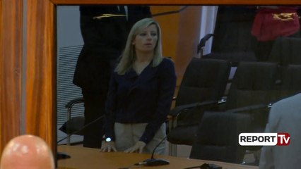 Report TV - Gjyqtarja e Kurbinit kalon Vettingun, Marçela Shehu konfirmohet në detyrë