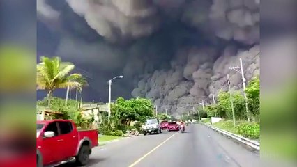 Video Detik-detik  Mencekam Erupsi Gunung Api Fuego di Guatemala