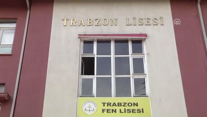 Lise Öğrencilerinden Kalp Ritmini Ölçen Emniyet Kemeri