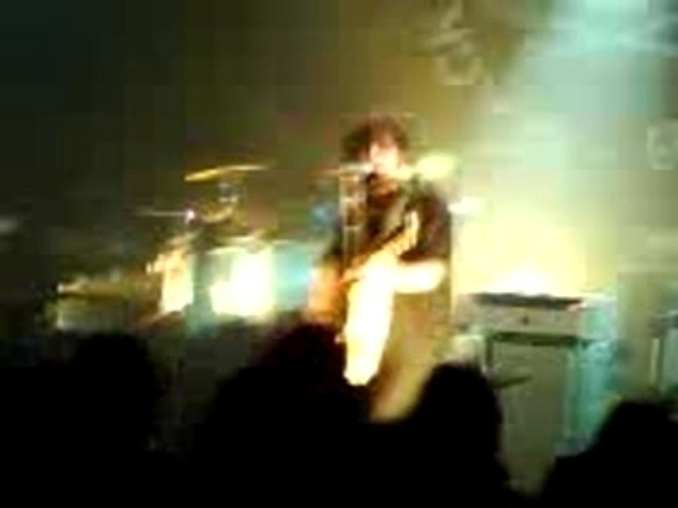 B.R.M.C. a la laiterie " ain't no easy way"