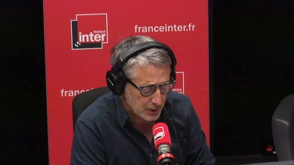 Télécharger la video: Le fou rire d'Antoine de Caunes - Un chili épicé, un ange bleu et un feu d'artifice