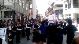 Défilé du bagad dans les rues de Saint-Denis à l'occasion de la fête Bretonne-Berbère (4)