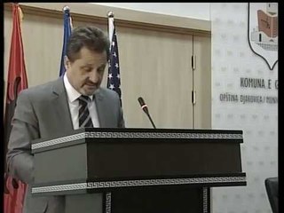 Shkumbin Kastrati prezanton planin për mirëmbajtjen e rrugëve në Gjakovë