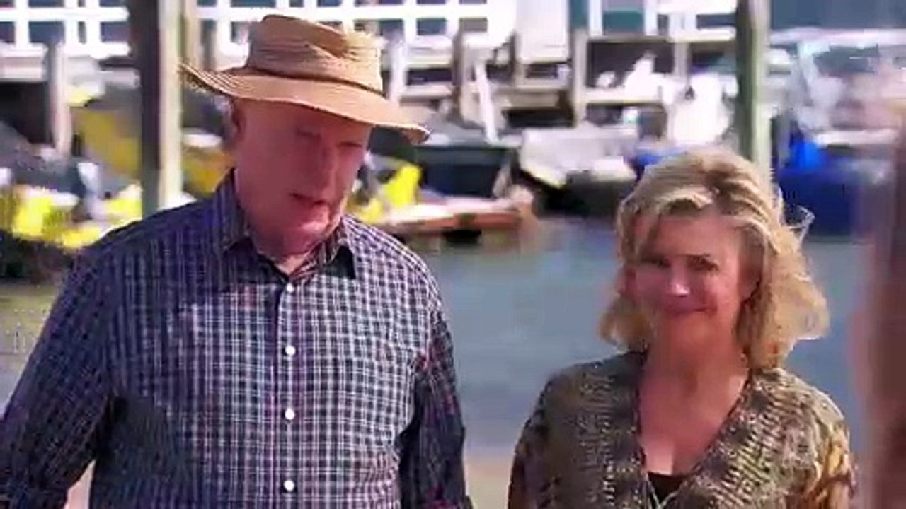 Home and Away 6805 14th December 2017  Part 1∕3