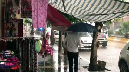 Sağanak ve dolu etkili oldu - ADIYAMAN