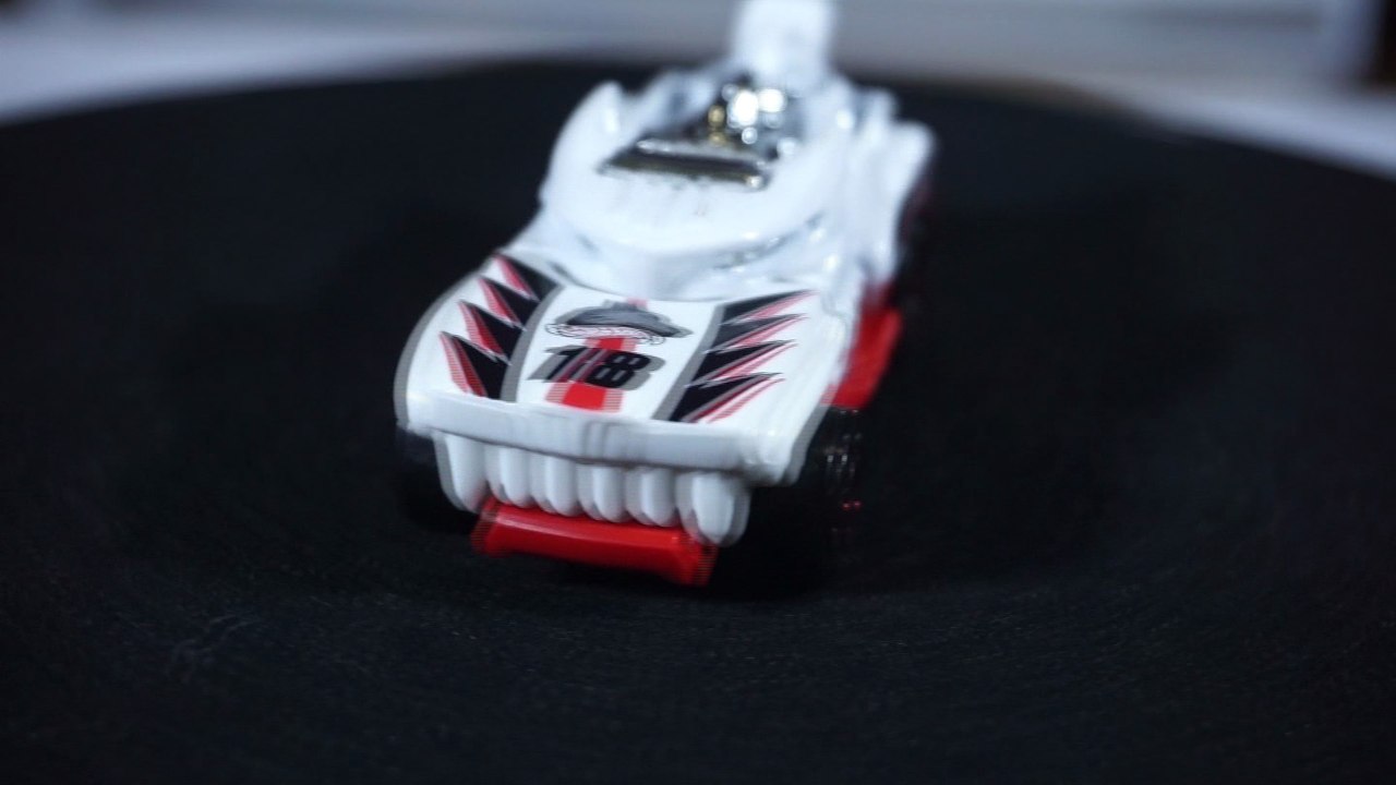 Hotwheels - Street Beast {Hotweiler}