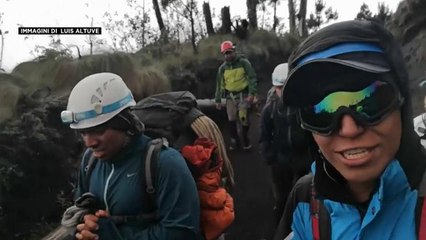 Eruzione del vulcano in Guatemala, la testimonianza esclusiva di un soccorritore