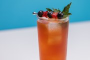 Bourbon Strawberry Iced Tea Cocktail Recipe - Liquor.com