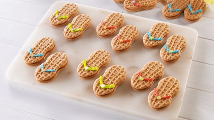 How Cute Are These Flip Flop Cookies?