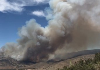 Plume of Smoke Billows From Agua Dulce Brush Fire