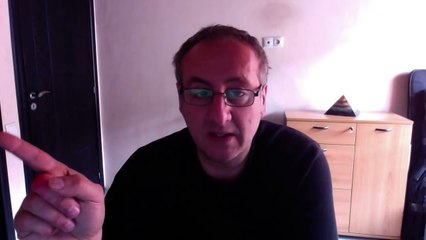 PARIS RETIRE LES TERMES PÈRE ET MÈRE DU LIVRET DE FAMILLE