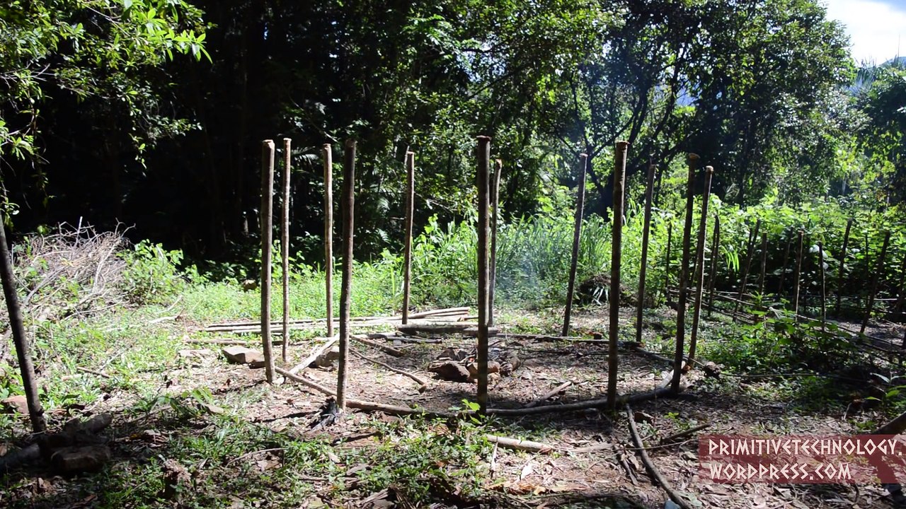 Primitive Technology- Round hut