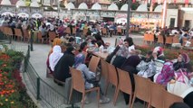 Siirt Belediyesinden 2 bin kişiye iftar - SİİRT