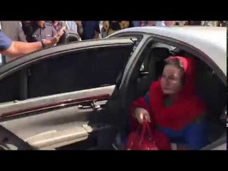 Rosmah Mansor arrives at MACC early