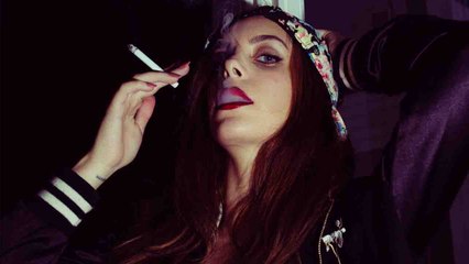 Women Love Smoking inside House: महिलाओं को पसंद है घर के अंदर स्मोकिंग | Boldsky