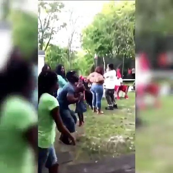 Çocuğu hava atan baba