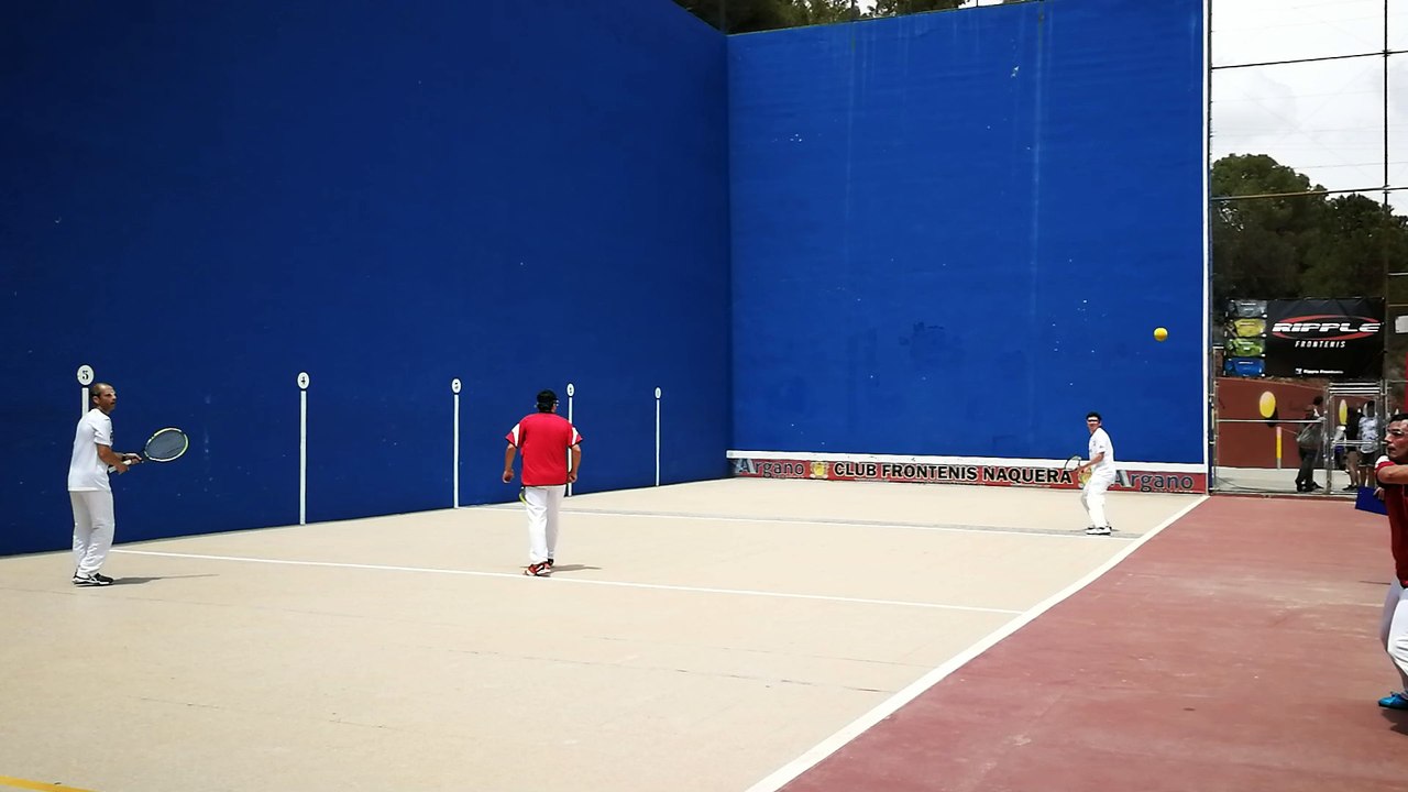 Frontenis previas campeonato de España la Serra A vs Rivas A ultimos tantos emocionantes set 2
