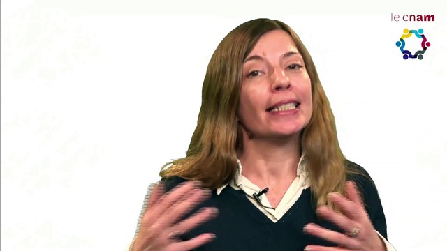 Prisca Tosetto explique l'impact du numérique dans l'économie sociale et solidaire , habitat social et protection sociale