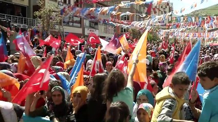 Başbakan Yıldırım: 'Terörün olduğu yere fabrika kursan ne olur? ' - HAKKARİ