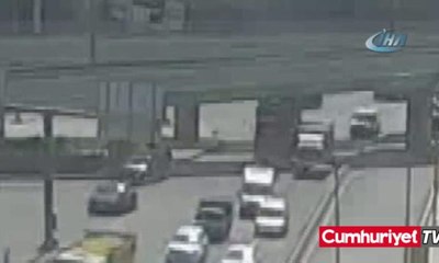 Korkunç an kamerada: Kaldırımda beklerken dehşeti yaşadı