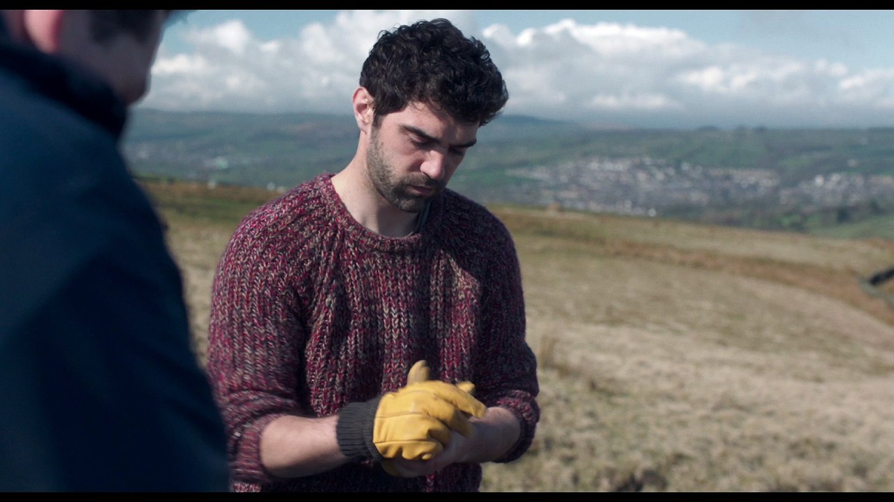 La terra di Dio • God's Own Country ~ clip "È un bel posto qui"