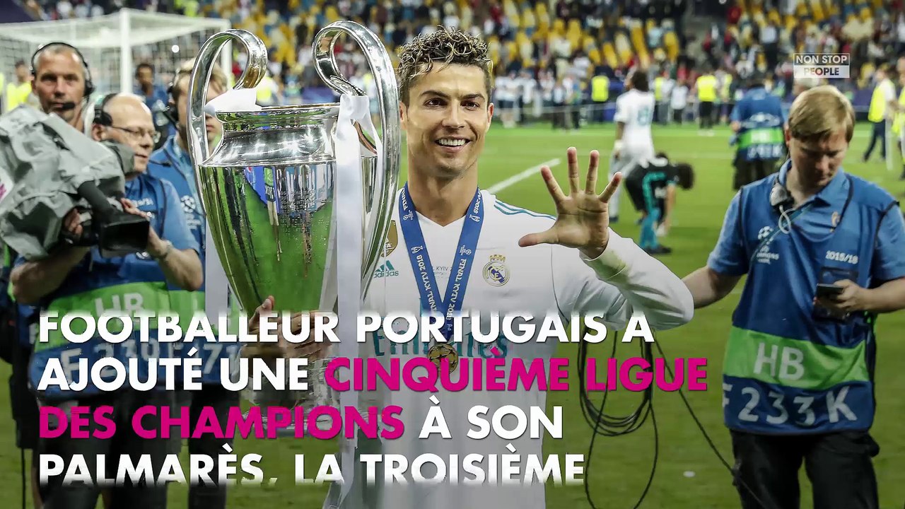 Cristiano Ronaldo : Tendre photo avec ses enfants pour l’anniversaire de ses jumeaux