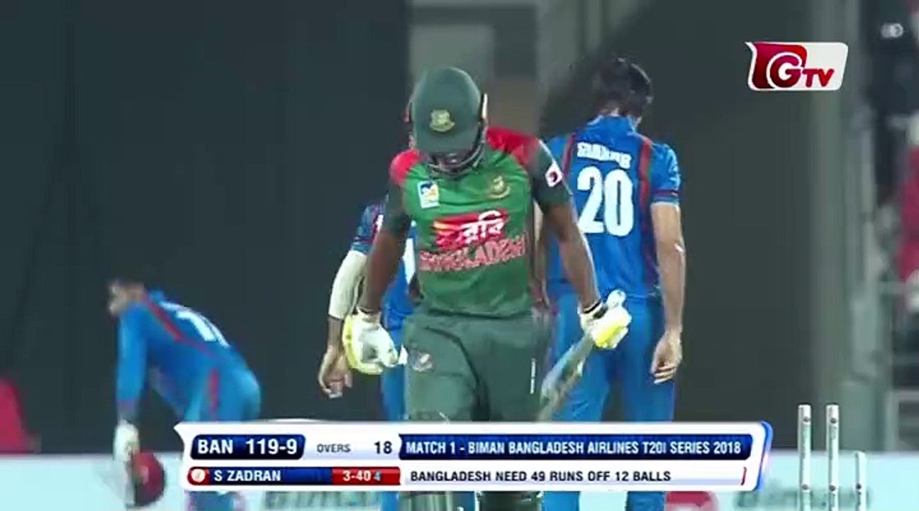 Shapoor Zadran breaks the stump in two with his pace delivery