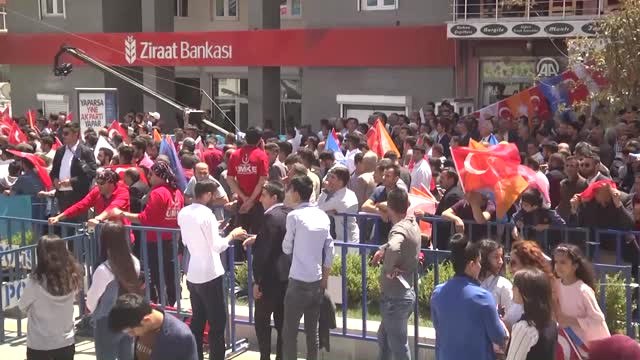 Başbakan Yıldırım, AK Parti Mitingine Katıldı