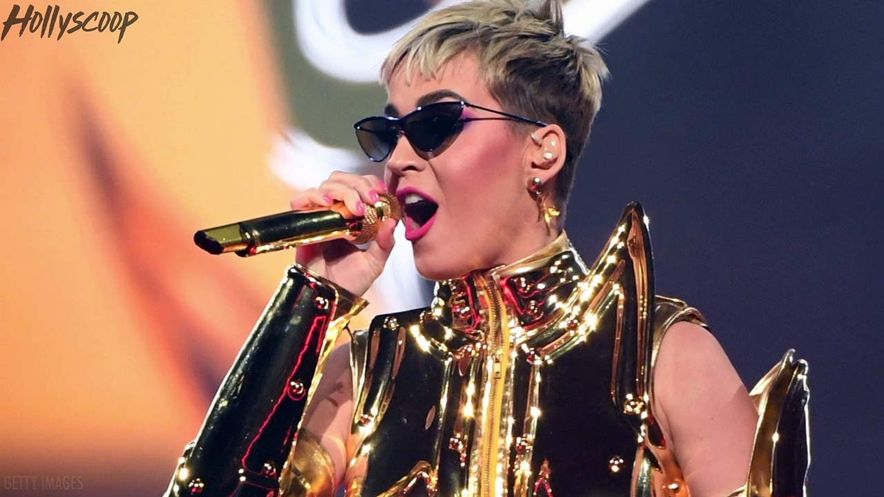 Katy Perry Has Nothing But LOVE For Taylor Swift!