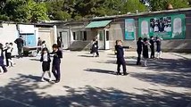 Мгновения жизни: репетиция к утреннику в честь Дня победы в одной из столичных школг. Душанбе, Таджикистан