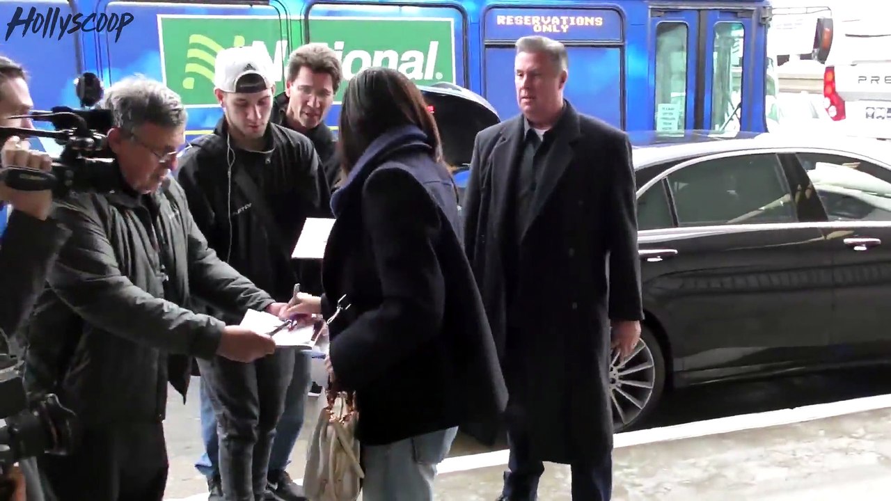 Justin Bieber Still ‘Loves’ Selena Gomez Letting Her Decide The Fate Of Jelena