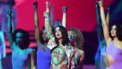 Kylie Jenner Gives Another Glimpse of Baby Stormi, Kendall Criticized Over Her FEET  DR