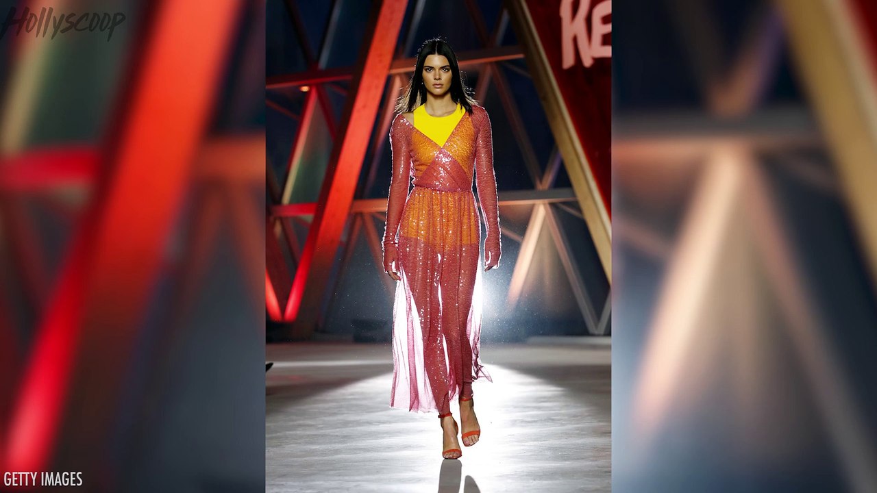 Kris Jenner Using DNA Test to Get Rid of Travis Scott? Kendall & Gigi SCARED of Kaia Gerber? -MOTW