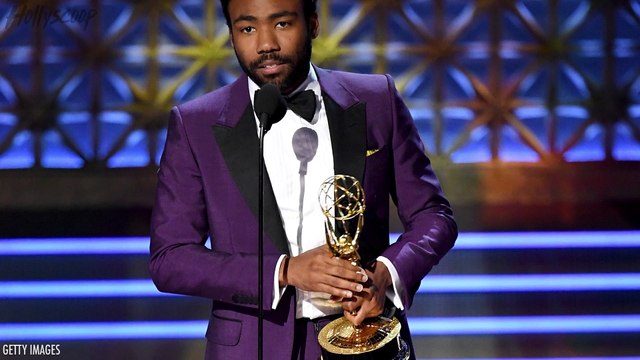 Kylie Jenner Helps Bring Back 90s Frosted Lips | HS Trending Topics