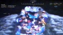 Kuşadası Körfezi’nde 41 kaçak göçmenin yakalandığı operasyon kamerada