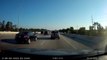 Un véhicule percute une voiture à l'arret en bord d'autoroute
