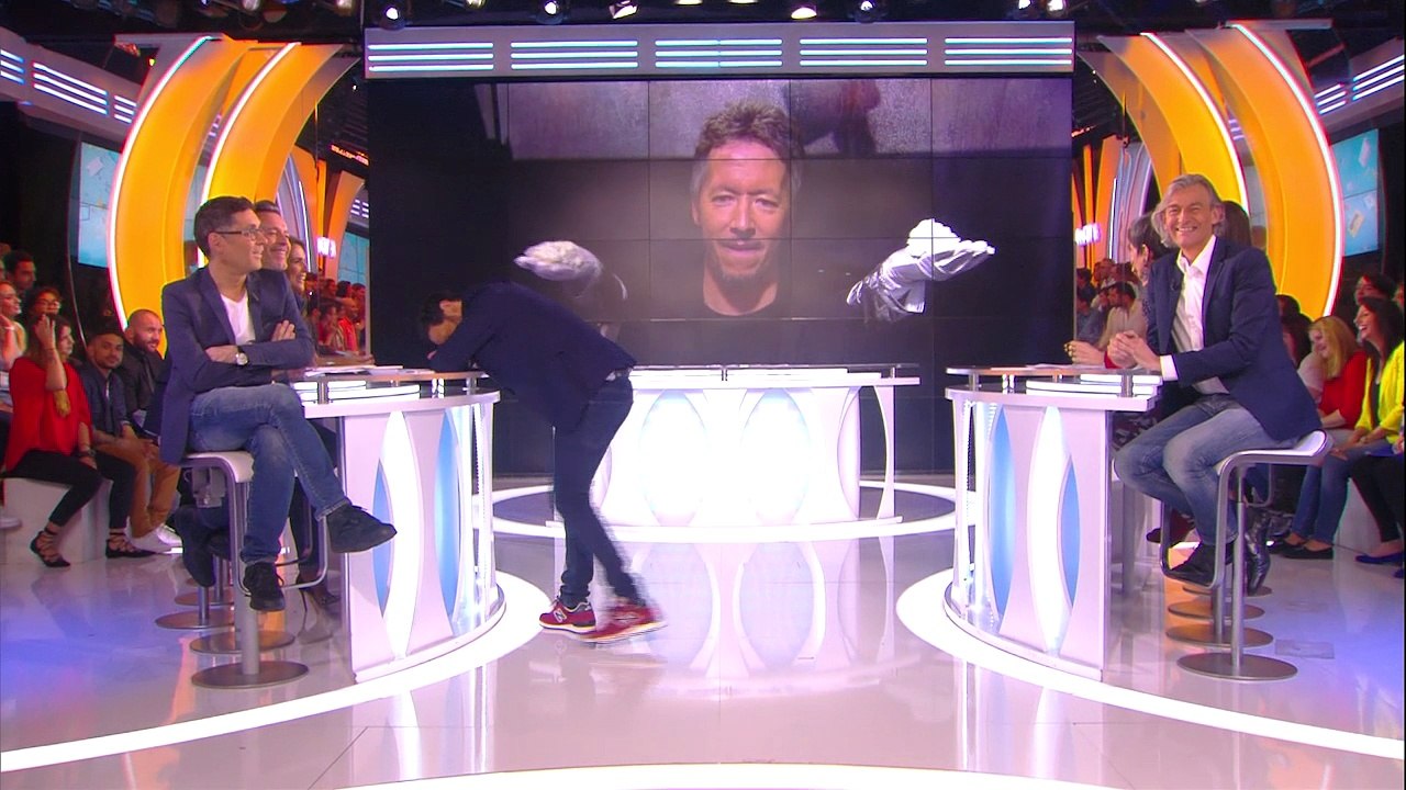 Il y a deux ans dans TPMP... Jean-Luc Lemoine entarté par des petites mains maladroites (vidéo)