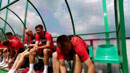 Praca, dośrodkowania, kriokomora i wyzwanie Zbigniewa Bońka